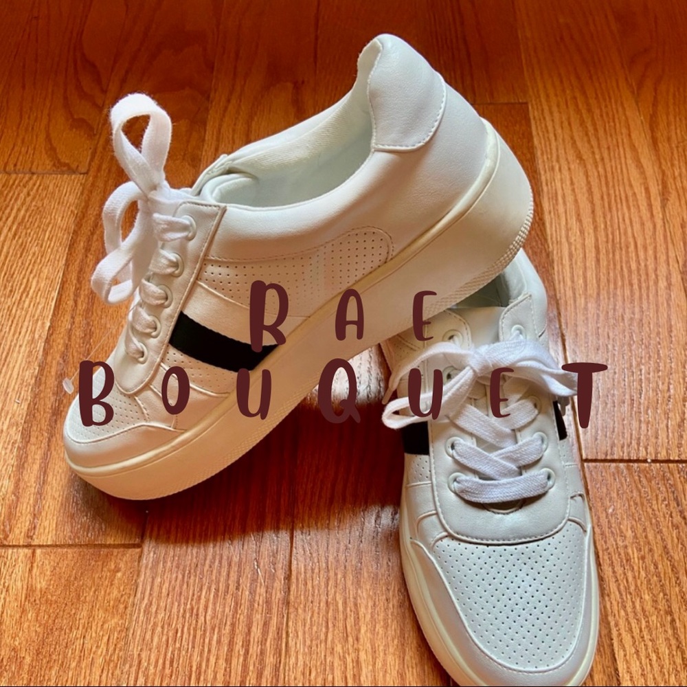 ❣️♥️🤍 NWOT Chunky Platform Leather Steve Madden